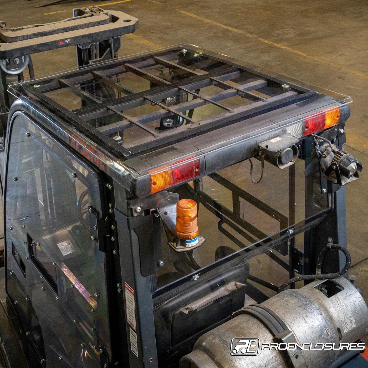 Toyota Forklift rear windshield and roof